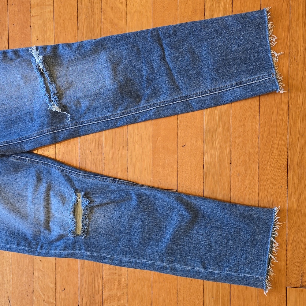 NWT, Kut From The Kloth, Rachael Fab AB Distressed Mom Jean, Medium Wash, 2 - Picture 8 of 14